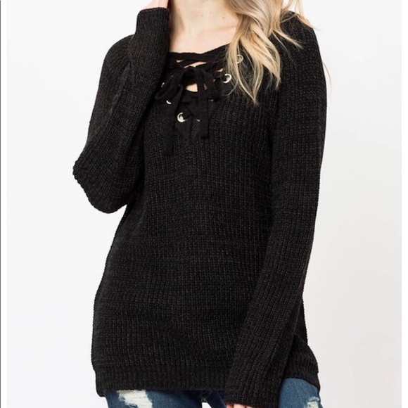Love Tree Sweaters - Lace up front Sweater | Large